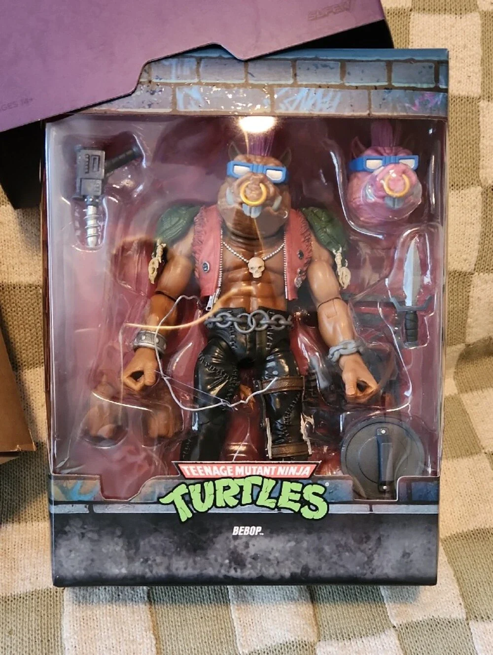 Bebop Teenage MUTANT Ninja  Figurine. Powerhouse Punk Enforcer For The Foot Clan